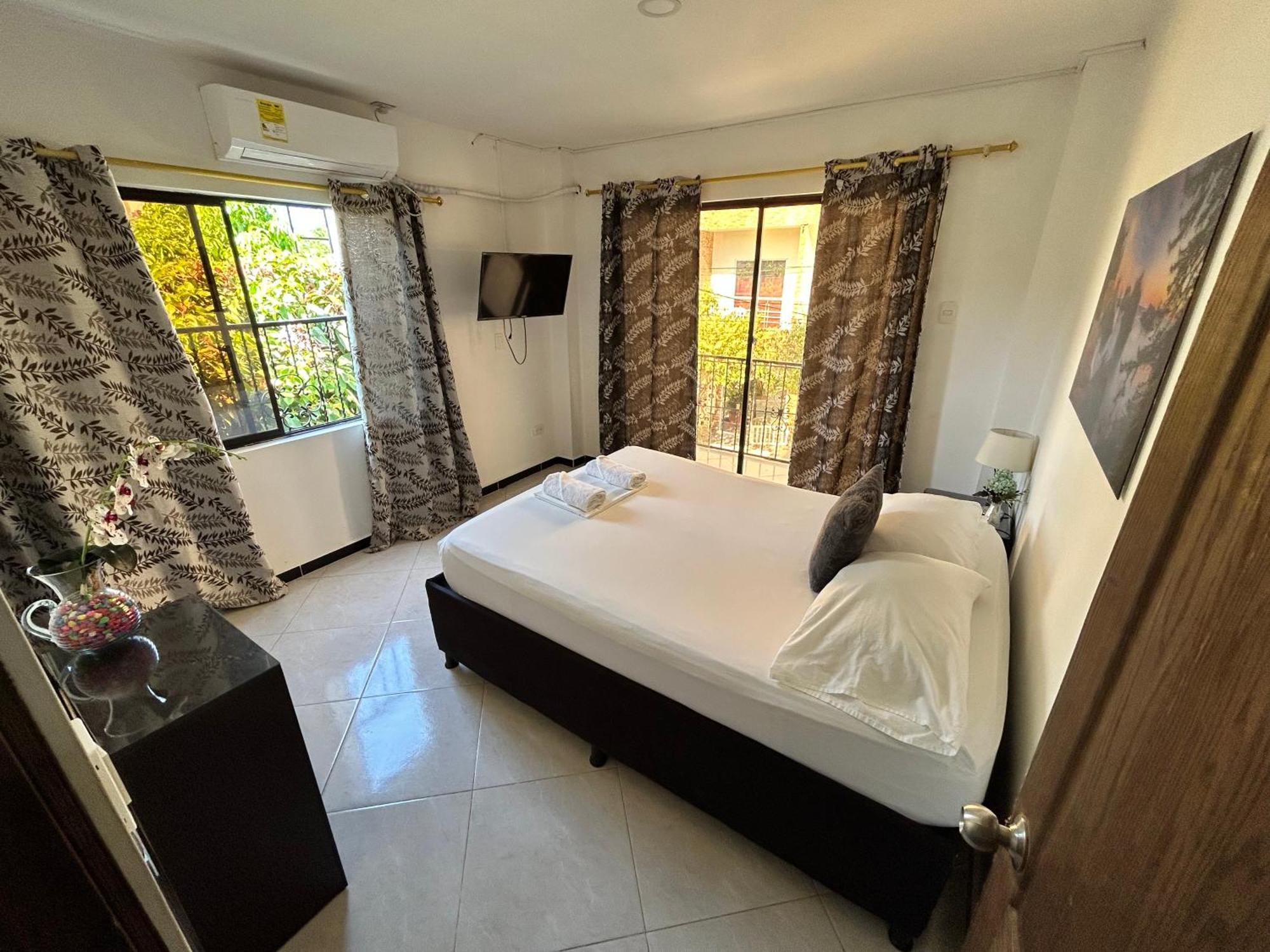 Hotel Sg Doradal Kültér fotó