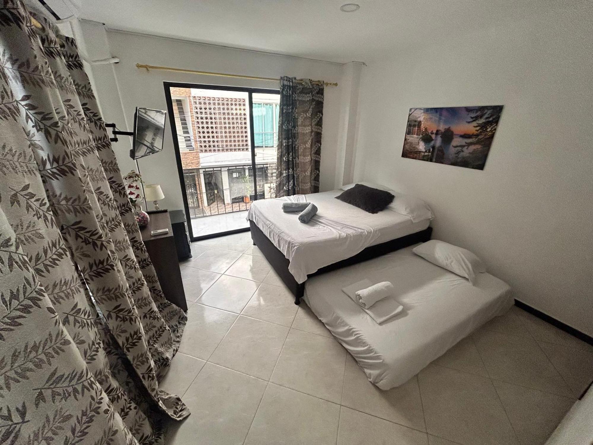 Hotel Sg Doradal Kültér fotó